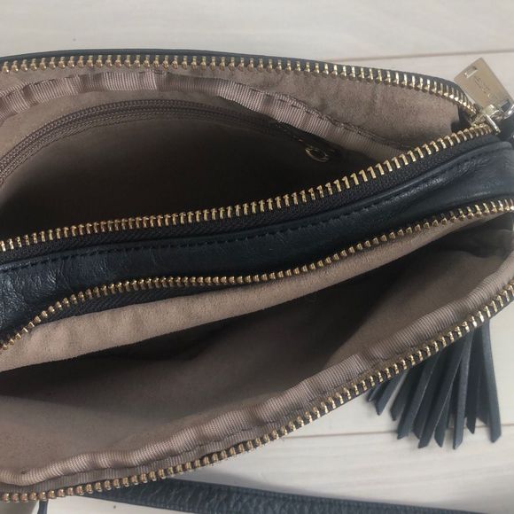 Lancaster Single Strap Black Leather Camera Sling Bag With Tassel - Picture 3 of 4